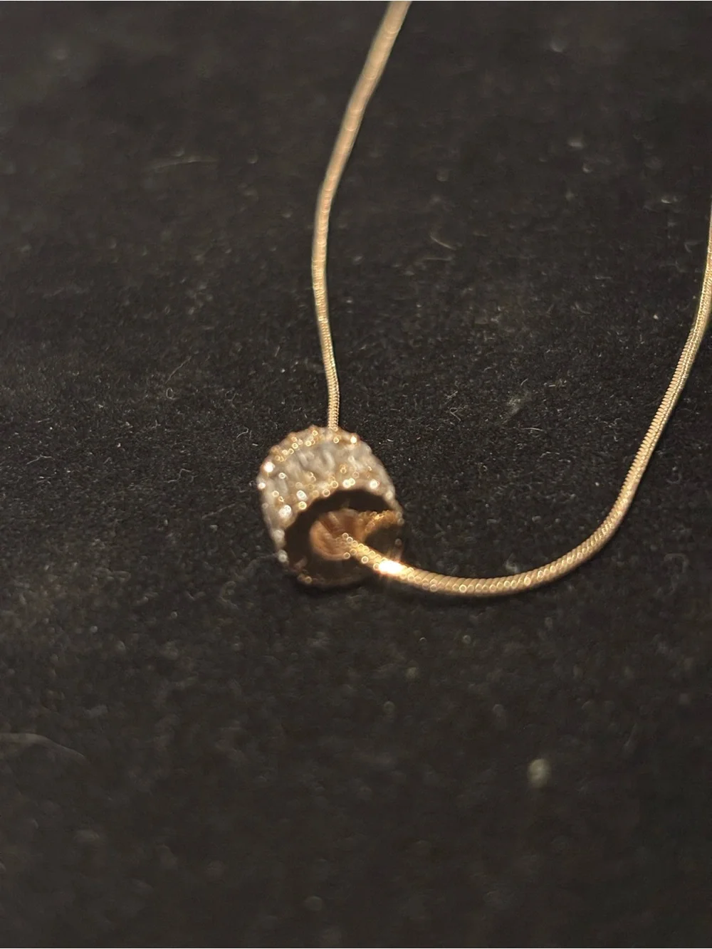 GUESS Gold Toned Stainless Steel Cylindrical Pendant & Zircon Necklace NWT